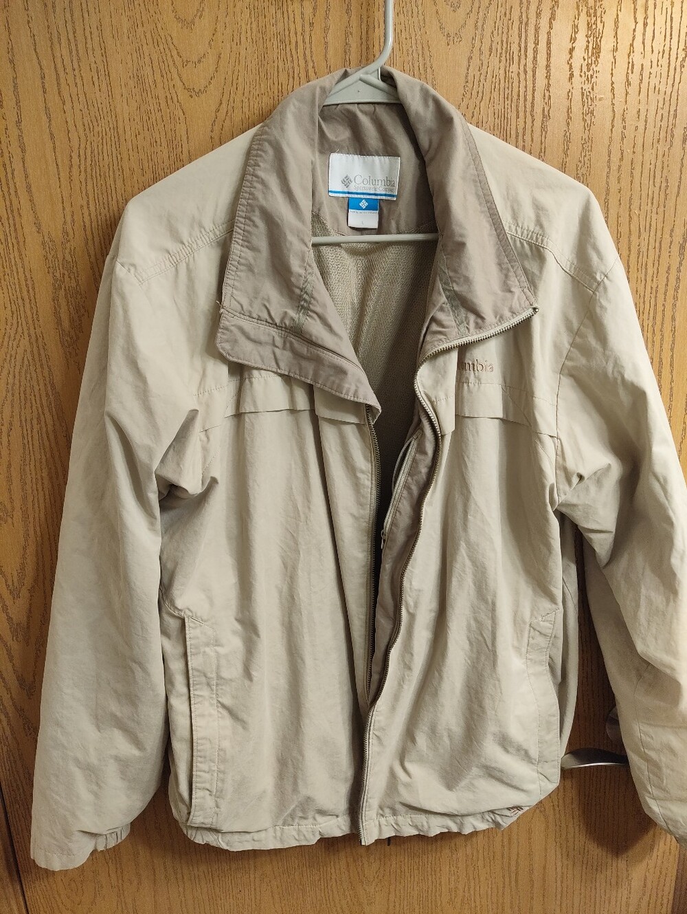 Columbia Women's Beige Lightweight Shell Jacket